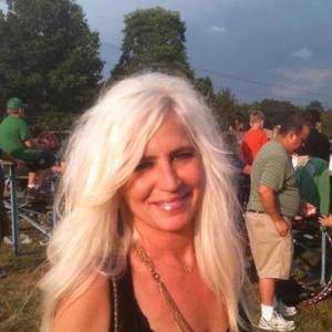 Meet your Posher, Lori